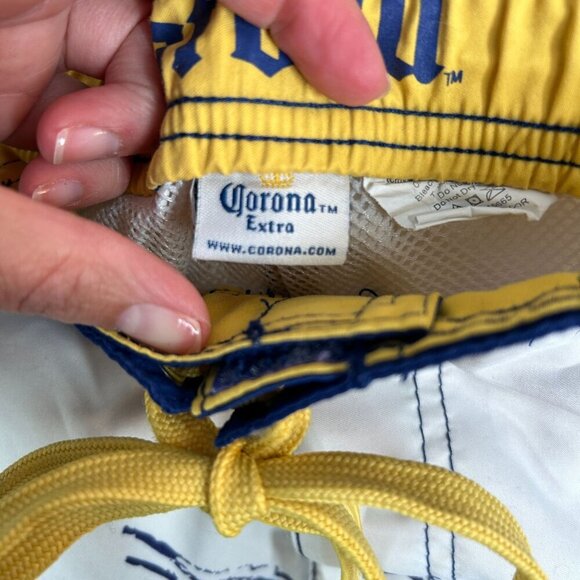 Corona white and blue swimming trunks size small - Picture 7 of 10